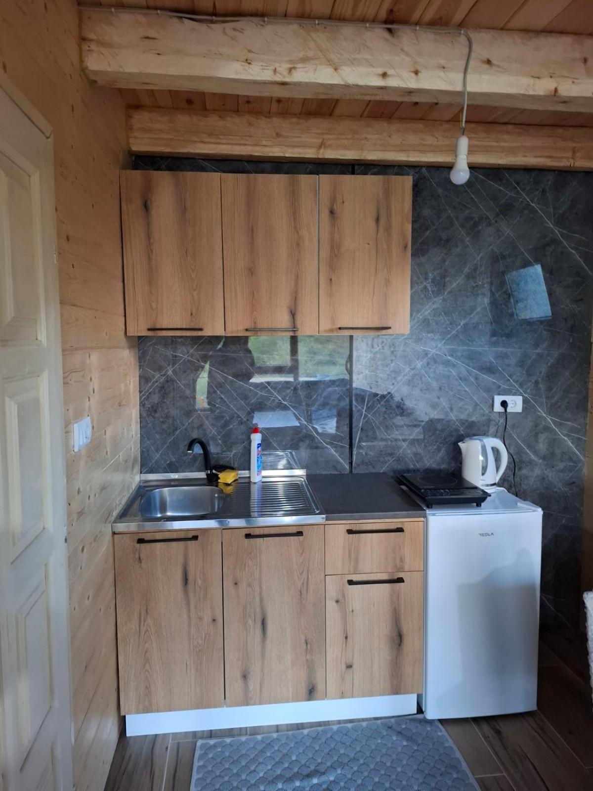 Bungalows Malagic Gusinje Bagian luar foto