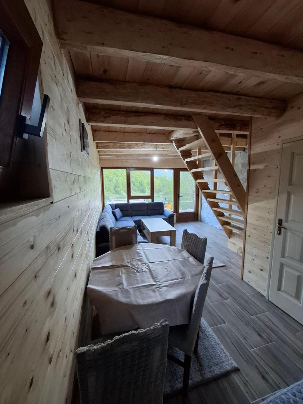 Bungalows Malagic Gusinje Bagian luar foto